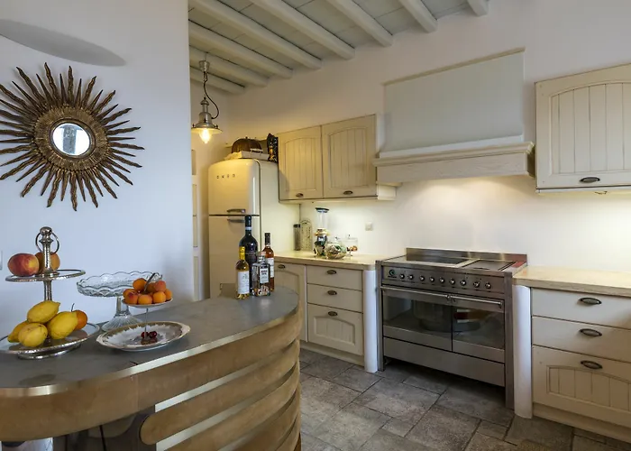 Mykonos Crystal Fanari (Mykonos)