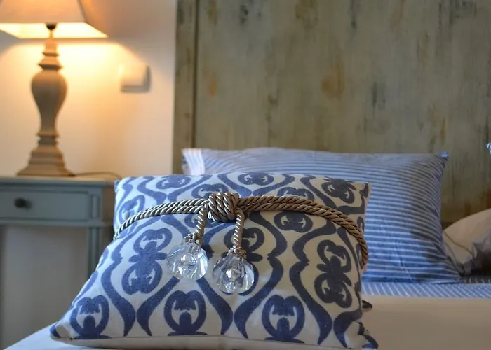 מלון Mykonos Crystal 4*