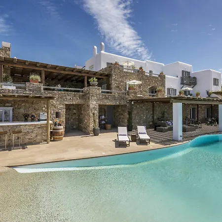 Mykonos Crystal Fanari