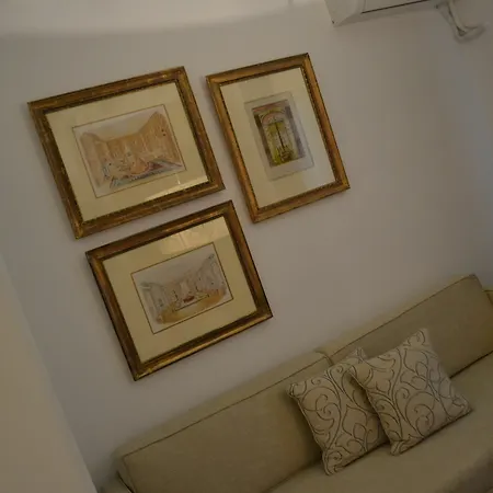 Mykonos Crystal Fanari (Mykonos)