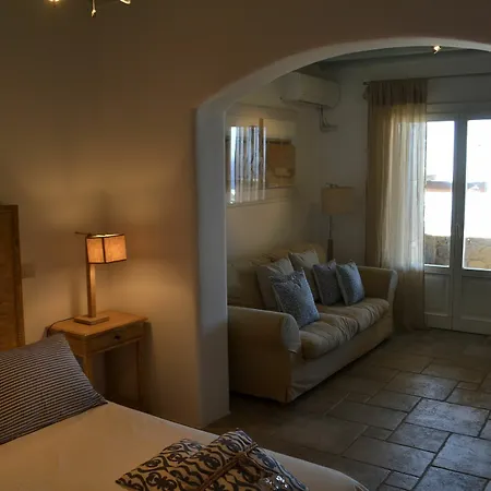 Mykonos Crystal Otel 4*